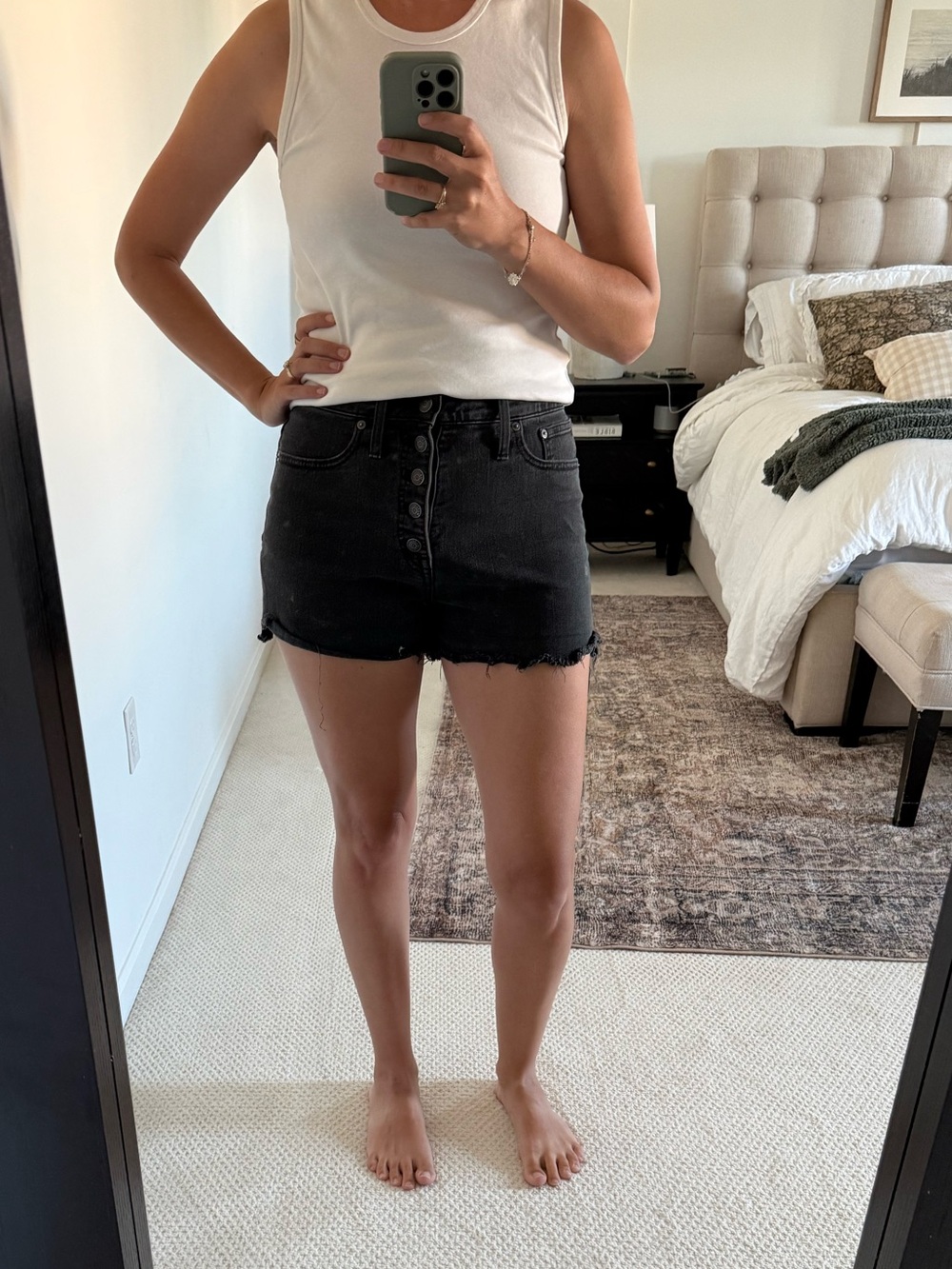 Madewell- Black Button-Front Denim Shorts 27 - Picture 1 of 8